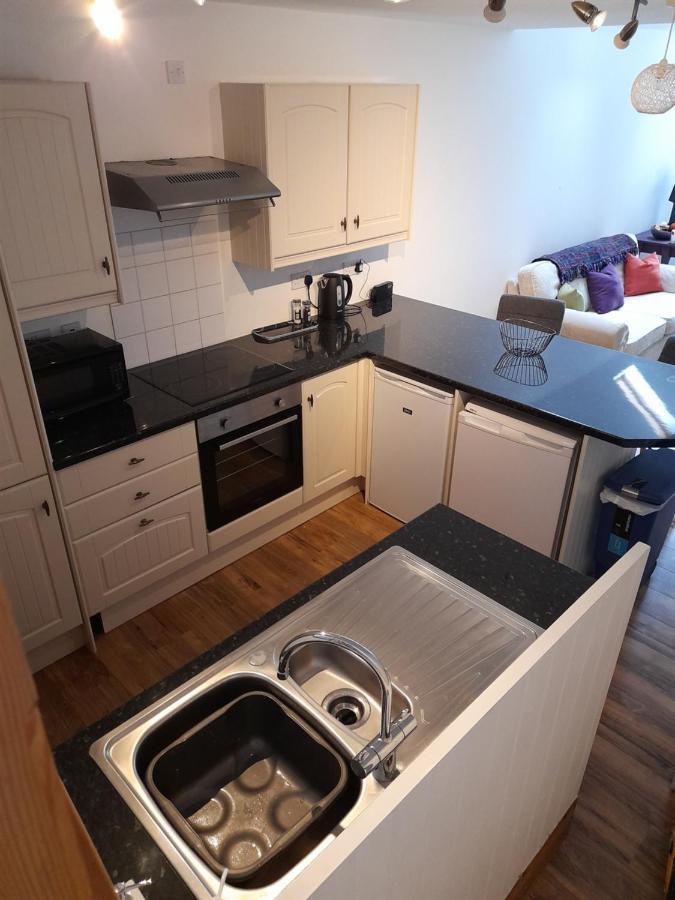 Town Centre Cottage テュークスベリー エクステリア 写真